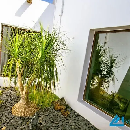 222 - Noches De Luna By Now Ltd Playa Blanca (Lanzarote)
